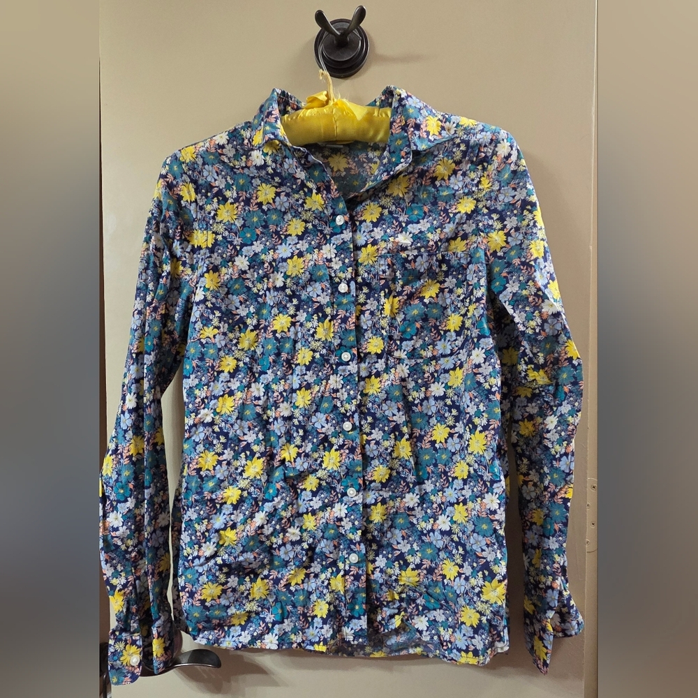 Old Navy Women's Button Down Shirt - Blue, Yellow, White Floral